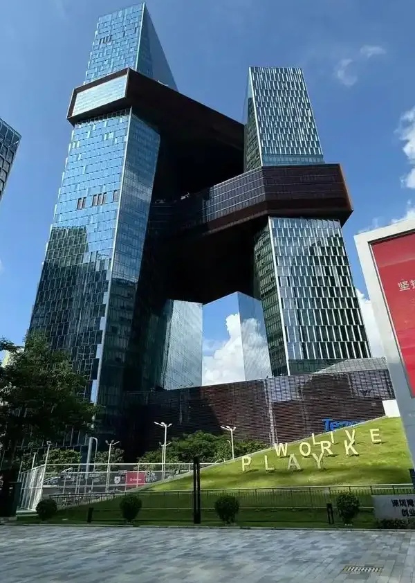 深圳建网站实用攻略：从选择到上线一步不落