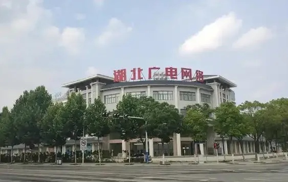 天门网站建设:匠心铸就互联网门面,助您的企业扬帆数字蓝海