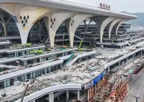 重庆建站深度洞察:不止于搭建,更在于战略与长效运营